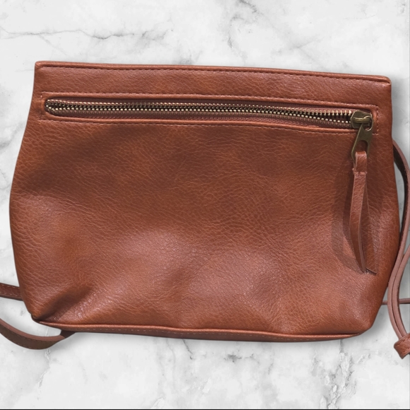 Universal Thread Tan Crossbody Bag Purse - Picture 3 of 7